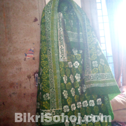 ব্লকের থ্রি পিচ